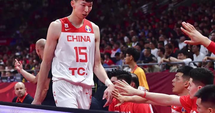 萧何试图以另外一种体例往讲述鸿门宴的产生颠末，以此向吕后申明韩信对刘邦的忠心与功绩，但是这类讲述却被吕后硬生生的给毁灭。